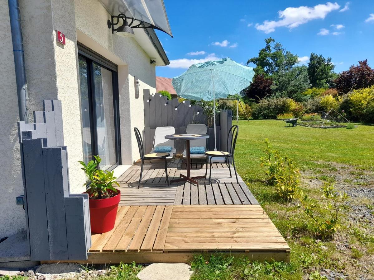 Volc Appart Saint-Pierre-le-Chastel Exterior photo